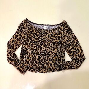 💜BOGO SALE💜 H&M leopard print top